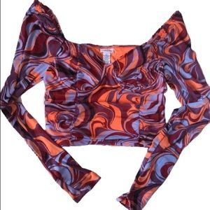 Rue 21 long sleeve crop top